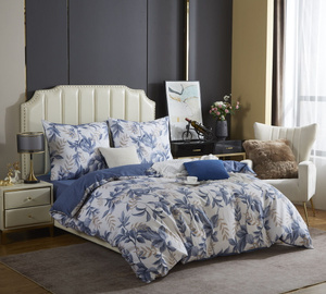 Bettwäsche Y014 Weiß mit blauen und beigen Pflanzenmotiv