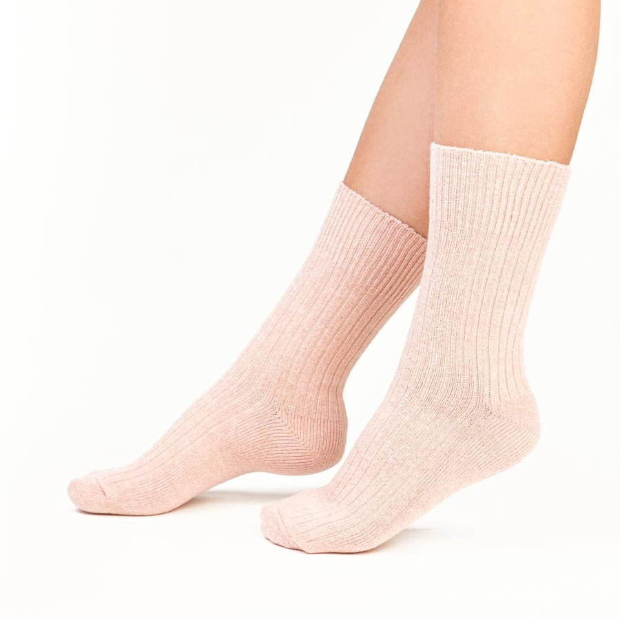 Socken Wolle Serie Rosa