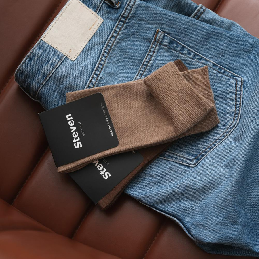 Skarpety garniturowe gładkie art.056 H103 szare