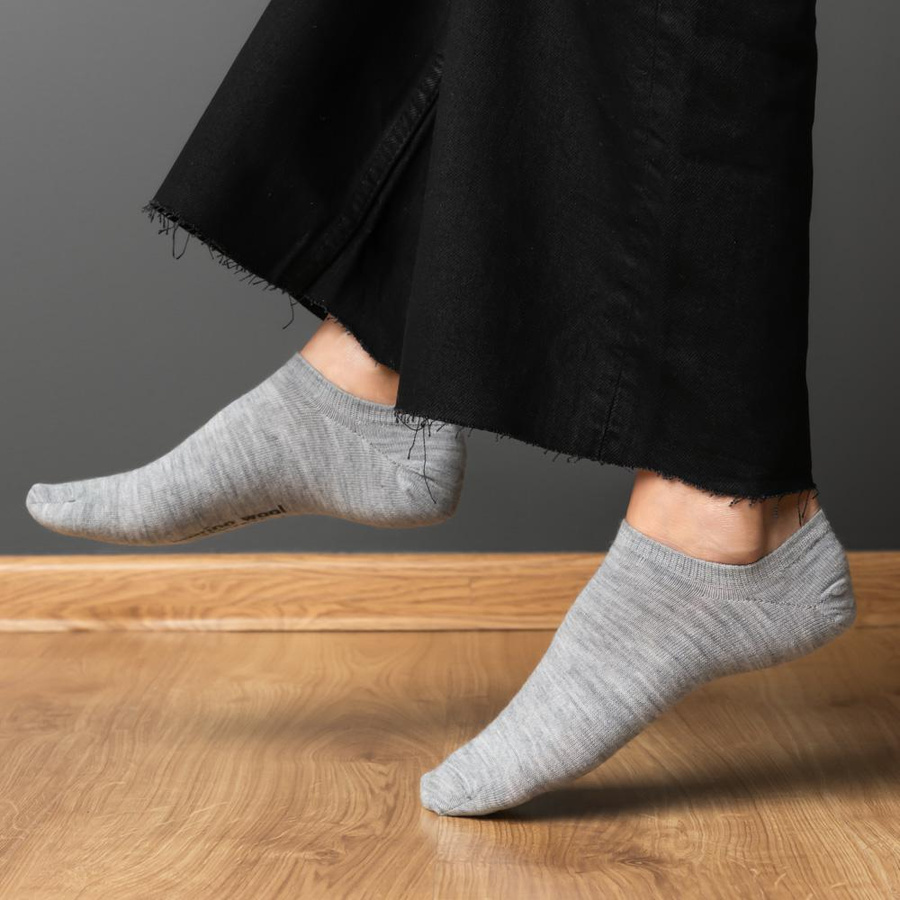 Stopki damskie z wełny merino art. 130 Steven