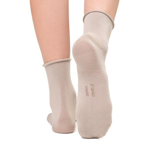 Socken ohne Druck Serie Beige