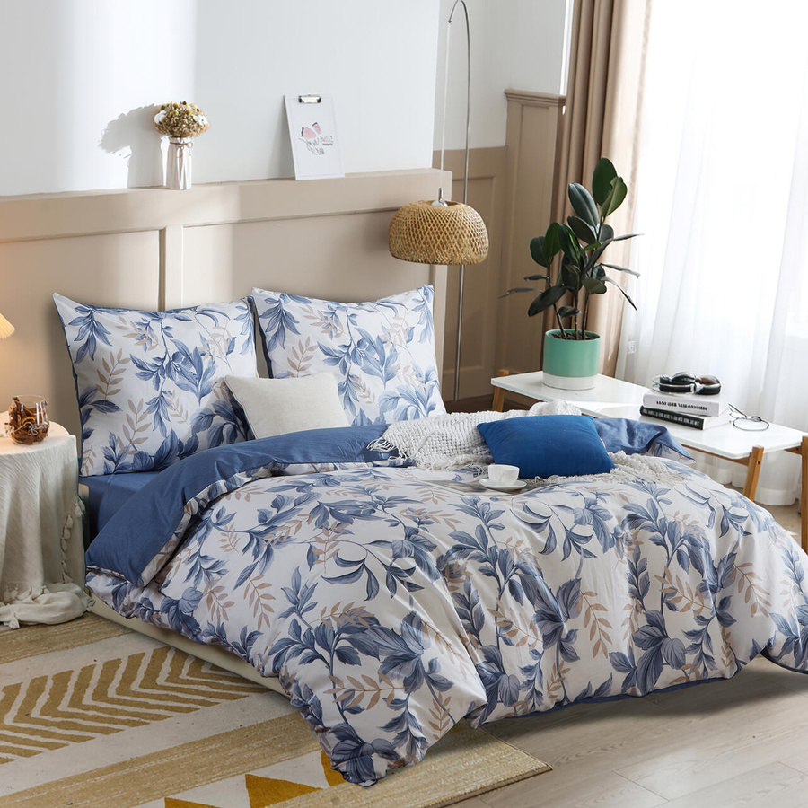 Bettwäsche Y014 Weiß mit blauen und beigen Pflanzenmotiv