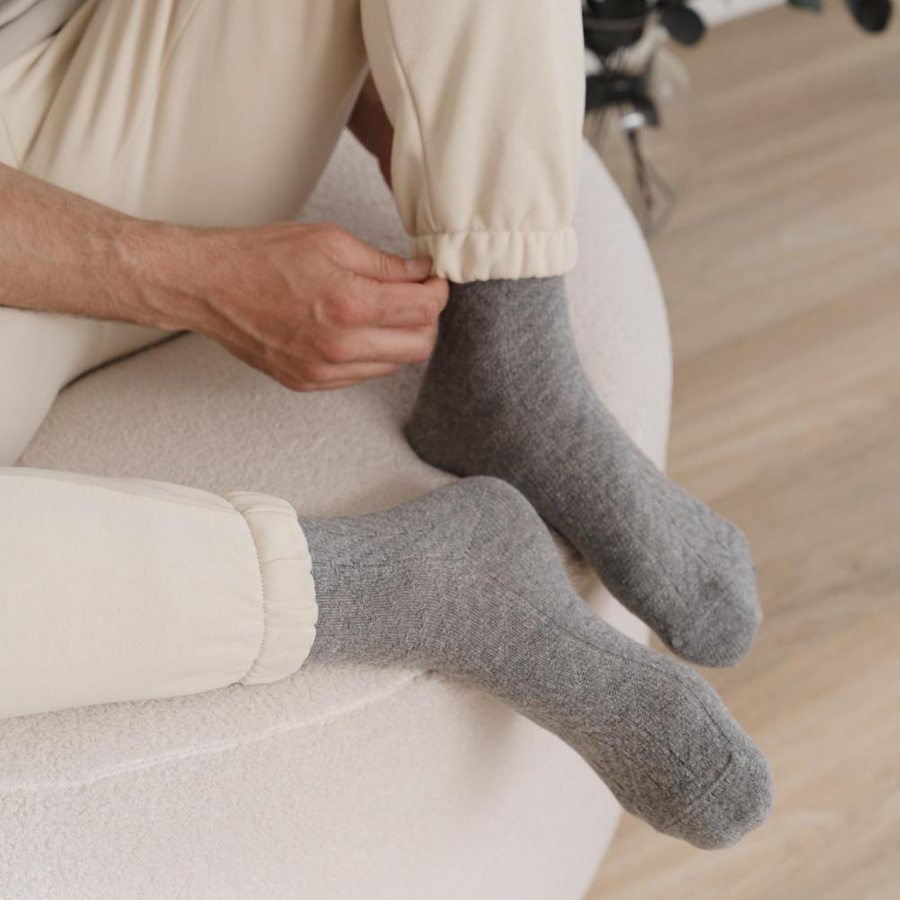 Socken Serie 093 Hahnentritt Grau