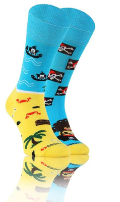 6X Finest farbige Socken als Geschenk von Sesto Senso