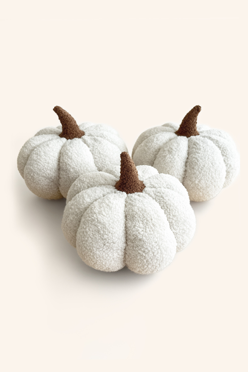 Cushion Pumpkin White Small