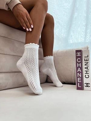 Durchbrochene Socken in Fischgrätmuster für Frauen