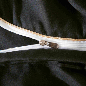 Bettwaren Queen Schwarz Gold