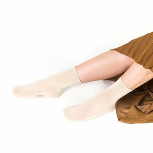 Skarpetki damskie bambusowe gładkie at. 108 Steven