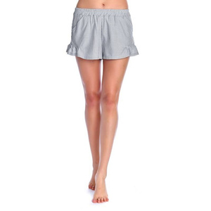 Doctor Nap Shorts in grau gestreift, mit dekorativer Rüsche, Größe: XL