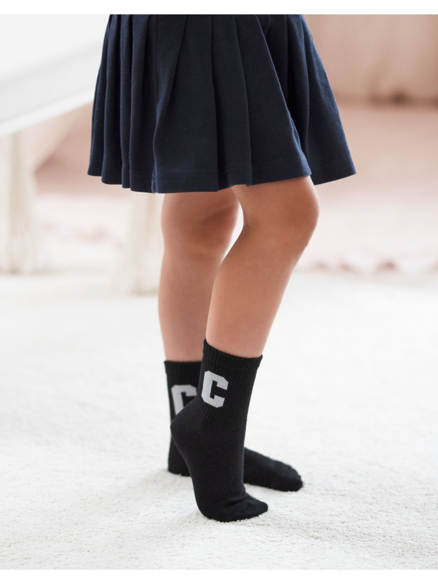 Kindersocken Buchstabe C 1184.032, Farbe Schwarz, Größe 35-37