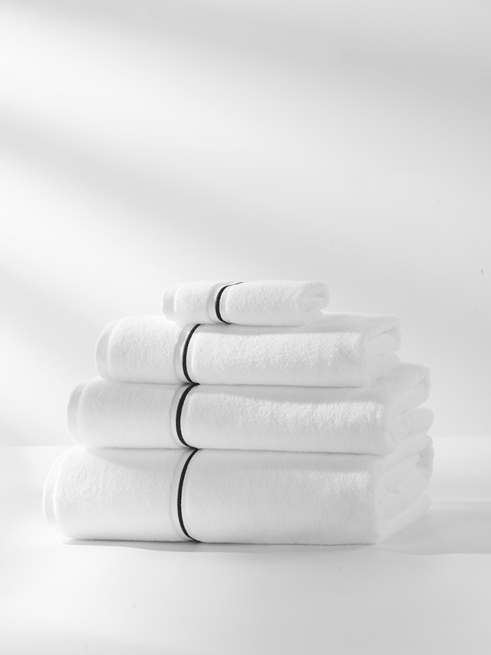 Towel Libre White/Black