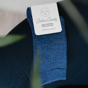 Skarpetki z wełny merino bezuciskowe w prążek art. 130 Steven 