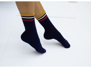 Gestreifte Socken für Frauen 