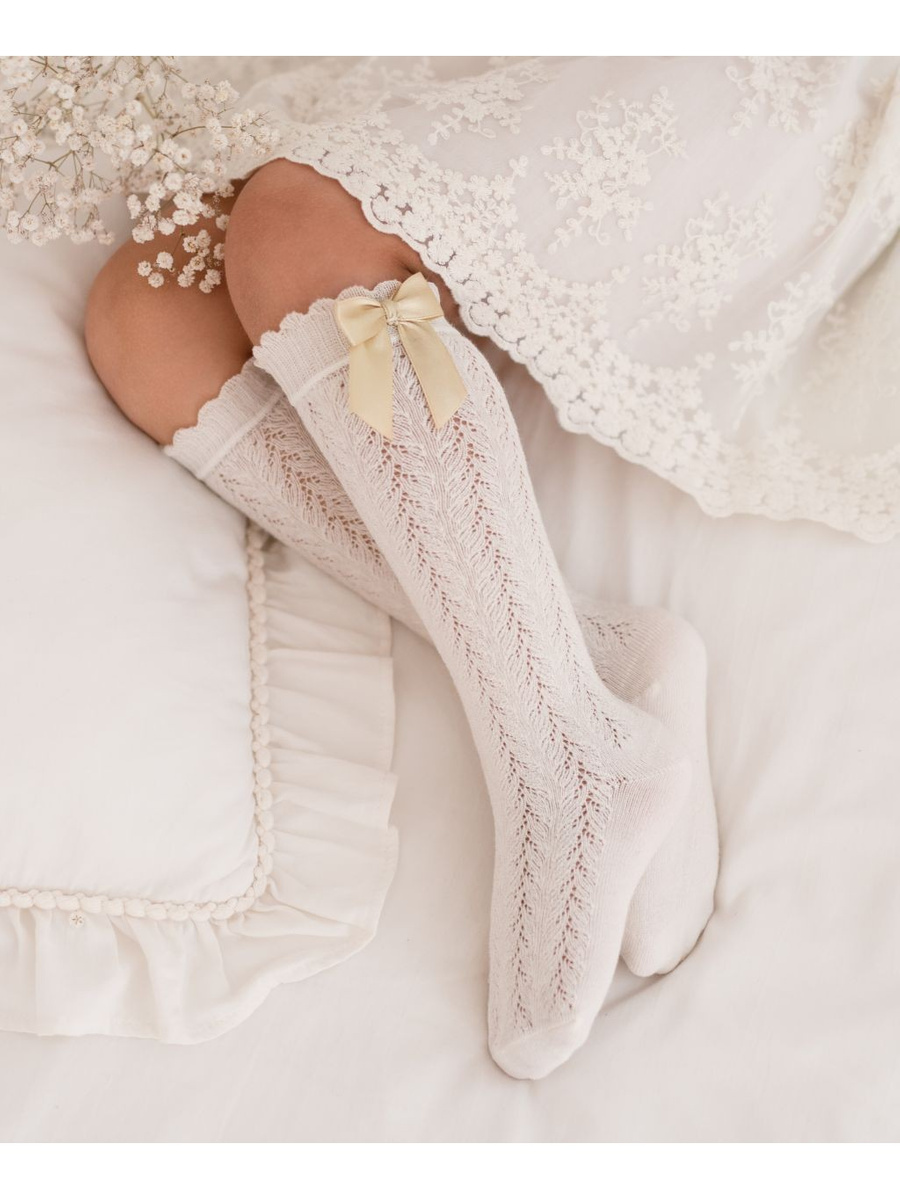 Podkolanówki dziecięce ażurowe z kokardą Milena