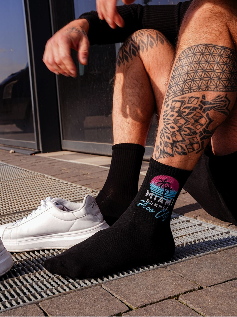 Herrensocken Go! Schwarz mit Print