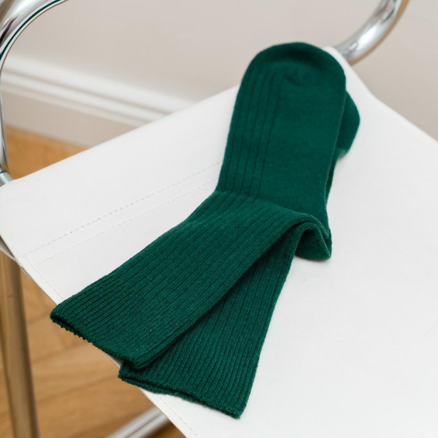 Socken Serie Grün Gestreift