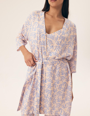 Nadar bathrobe