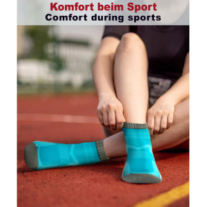 Sesto Senso Herren Sport Socken SKB07 – Atmungsaktiv, Nahtlos, Poliamid, Thermoregulation, Ideal für Sport, Nicht einschnürend, Blau, Einzeln erhältlich