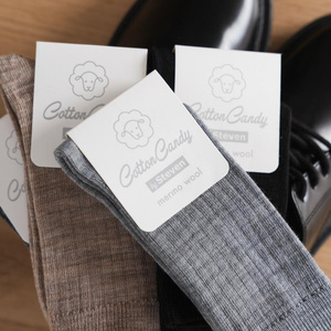 Skarpetki z wełny merino bezuciskowe w prążek art. 130 Steven 