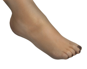 Sesto Senso Damen Feinstrumpfhose Caraibi 8 DEN – Ultra-dünn, Halbmatte Optik, Unsichtbare Nähte, Natürlicher Look, Komfortabel, Strapazierfähig, Poliamid-Elastan-Mix, Ideal für Kleider, Hautfarbe