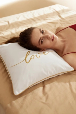 S KOPFKISSENBEZUG 45*45 LIEBE WEISS