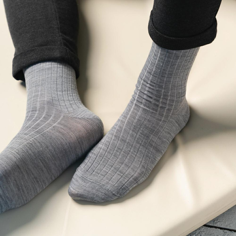 Skarpety męskie z wełny merino bezuciskowe art. 130 Steven