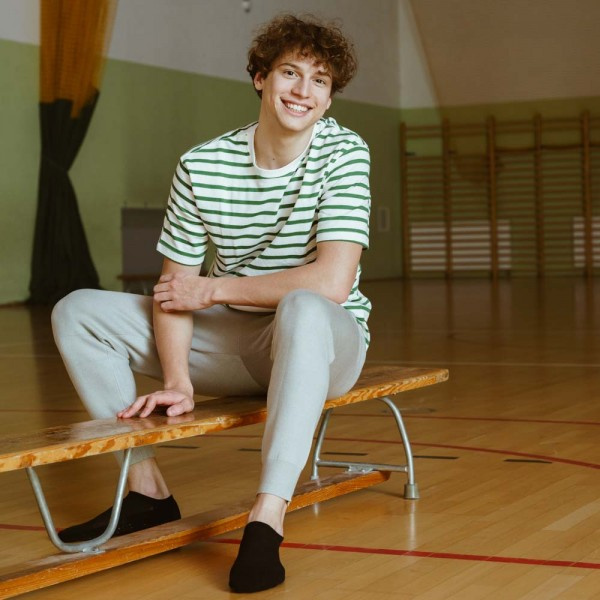 Halbe Frotteefüße mit ABS-Kunst. 135 IJ003 grau