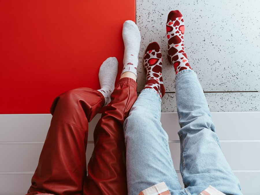 Bunte SOCKEN FÜR VALENTINSTAG Kunst. 136 Steven