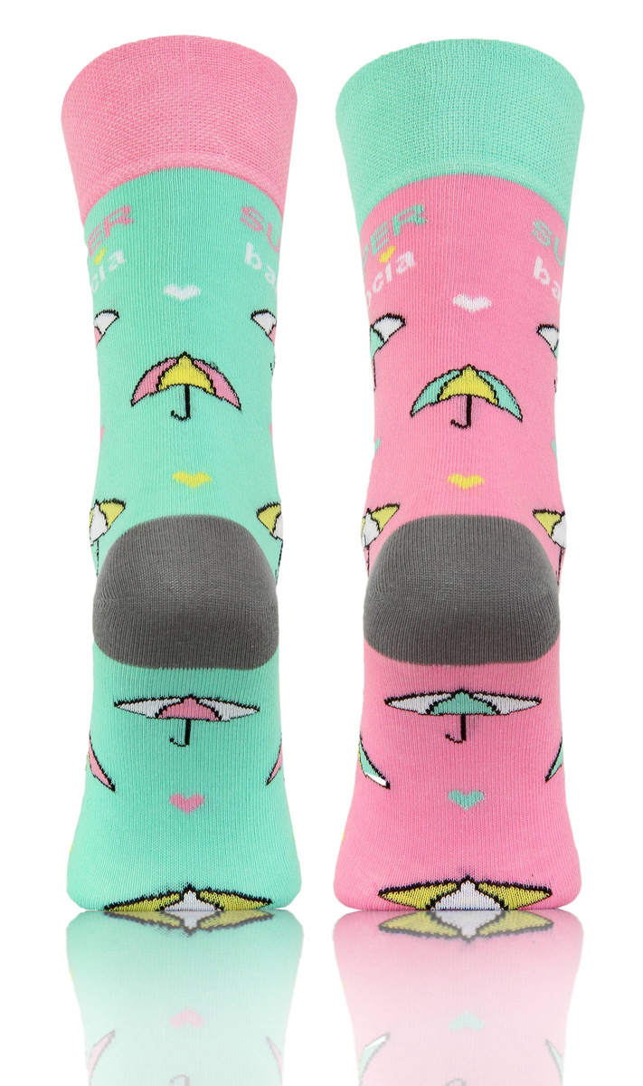 Socken Serie Super Oma Rosa, Grün