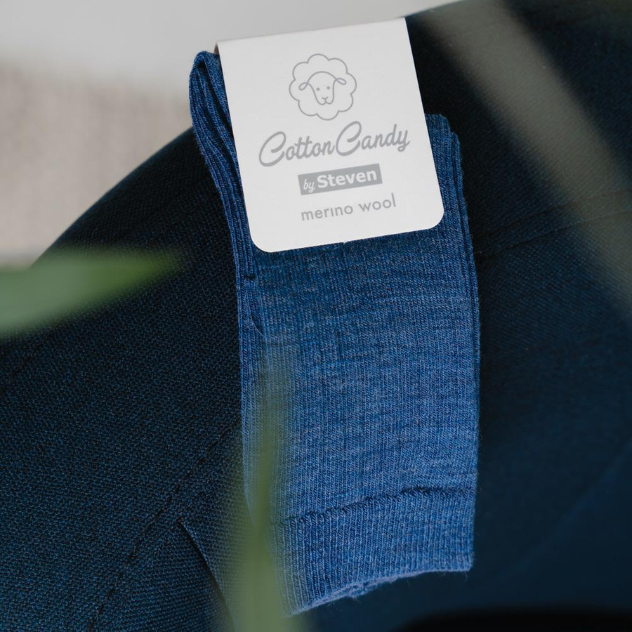 Skarpetki z wełny merino bezuciskowe w prążek art. 130 Steven 