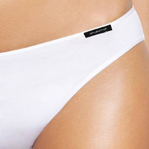 Atlantic Damen Bikini Slip Set – Bequeme Figi aus 95% Baumwolle und 5% Elastan, Atmungsaktive Unterwäsche, Ohne Muster, 2er Pack, Weiß, Für Frauen