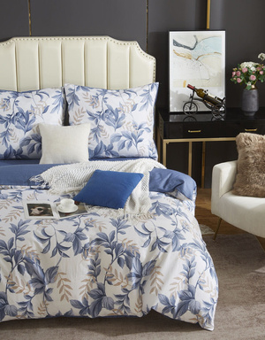 Bettwäsche Y014 Weiß mit blauen und beigen Pflanzenmotiv