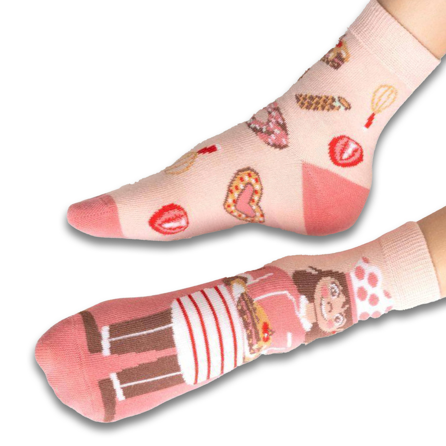 Socken für Mädchen mit Zuckerbäckerkunst. 014 KR330 rosa