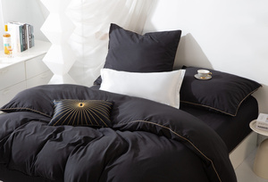 Bettwaren Queen Schwarz Gold