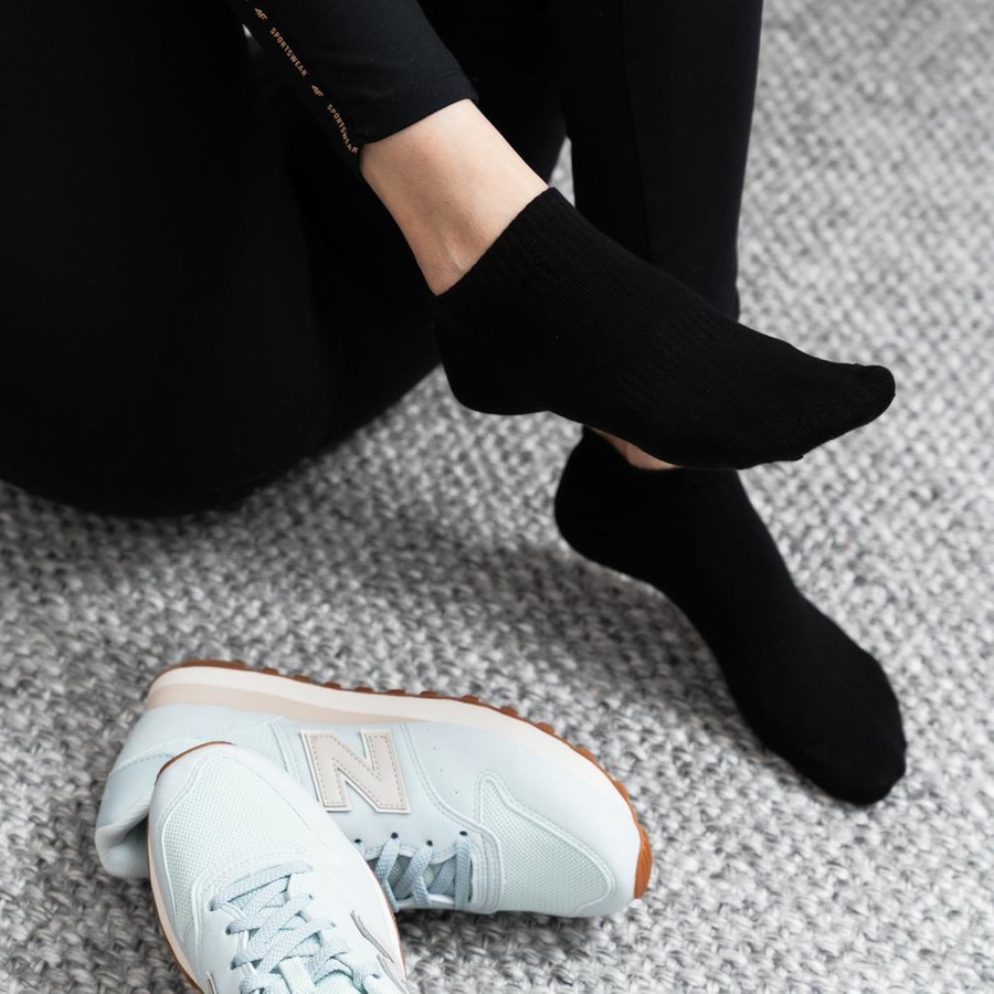 stopki Art.024 czarne Steven