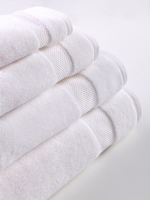 S TOWEL 100*150 LEO WHITE