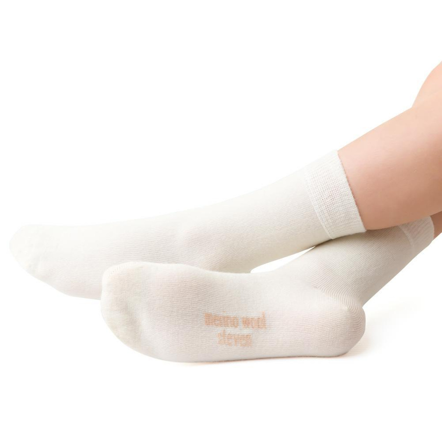 Skarpetki z wełny merino art. 130 GC005 czerwień Steven