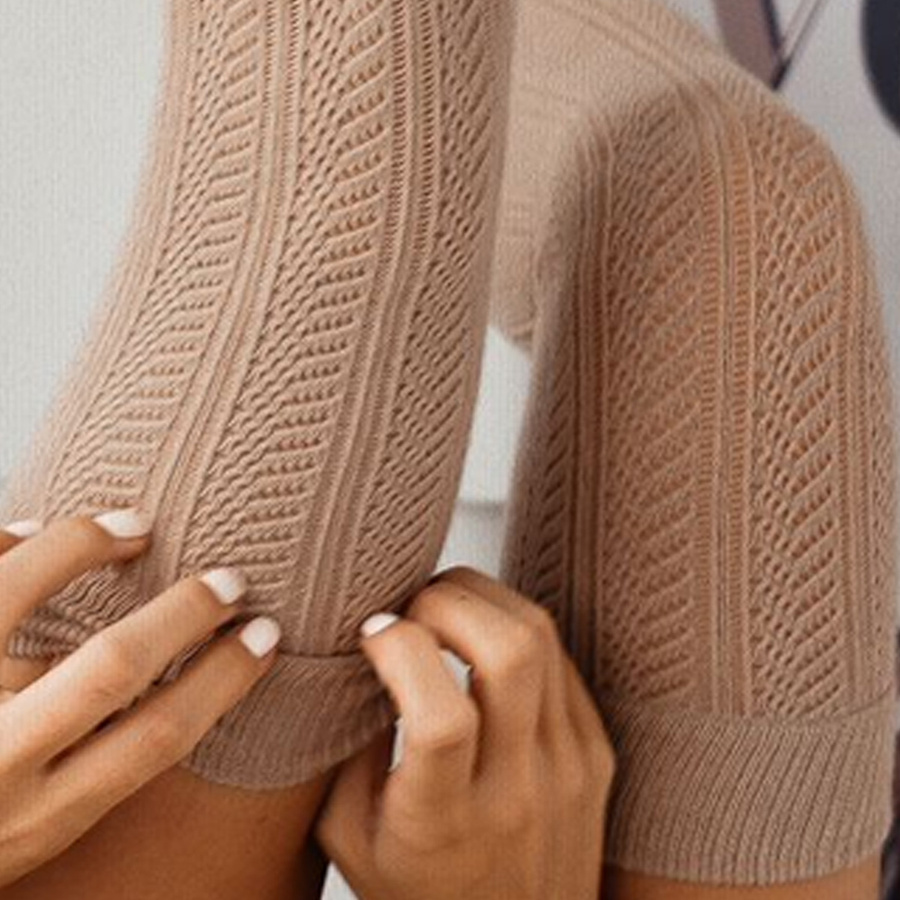 Überkniestrümpfe Serie Zopfmuster Beige