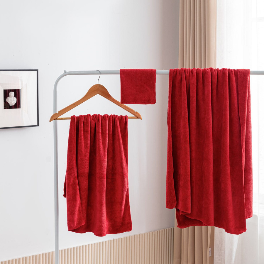 Towel ACTIVE Red/Quick-Drying