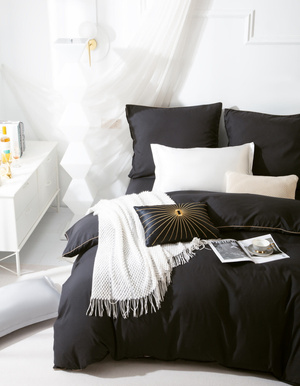 Bettwaren Queen Schwarz Gold