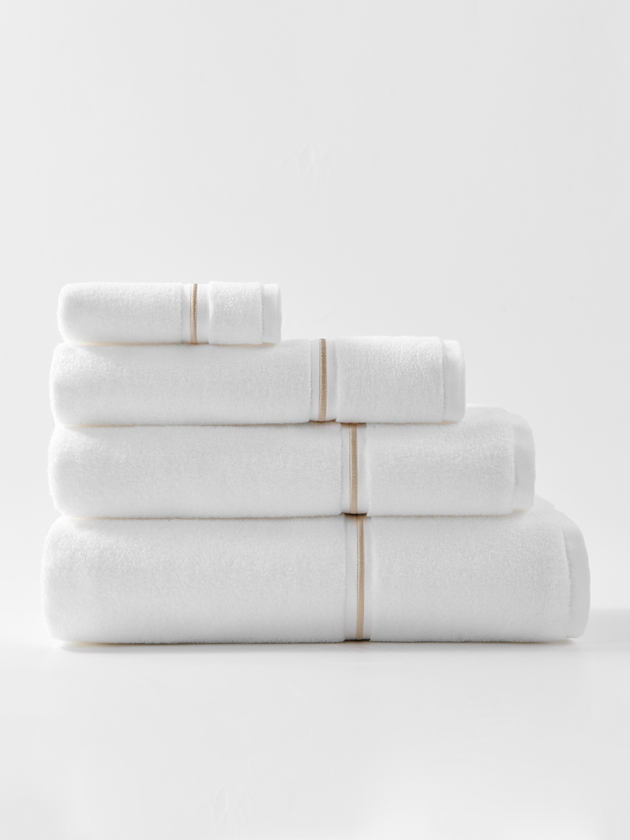 Towel Libre White/Gold Trim