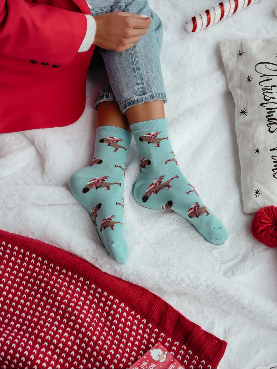 Weihnachtssocken für Frauen Capybara auf Schlittschuhen 1283