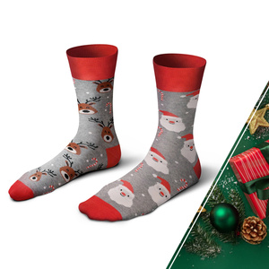 Kolorowe skarpety męskie AVANGARD Milena Renifer w okularach