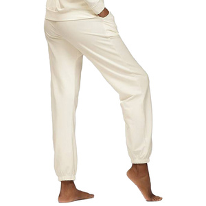 SPODNIE dresowe damskie WENEZJA ecru Dkaren