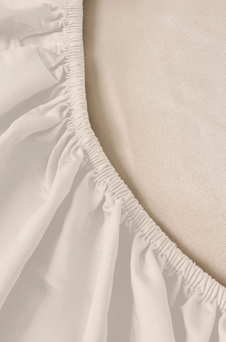 Cearceaf Satinat Bej Cu Elastic