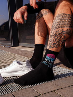 Herrensocken Go! Schwarz mit Print