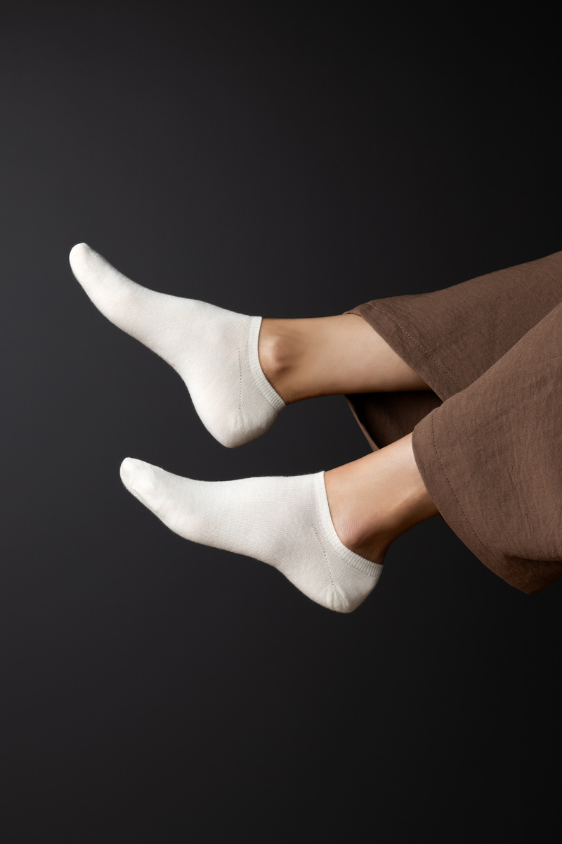 Stopki damskie z wełny merino art. 130 Steven