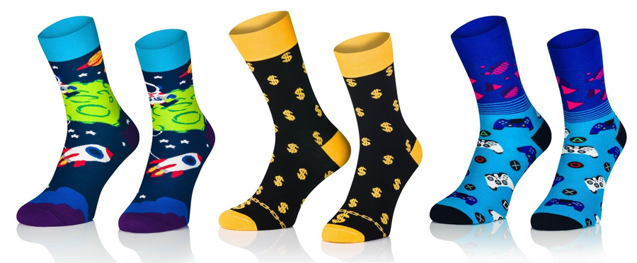 Geschenkset mit 3 Paar Socken in einer eleganten Schachtel Intenso Z4