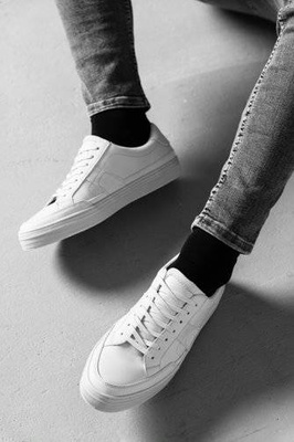 Art. 048 CY21 41-43 BIAŁY