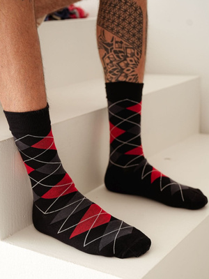 Gemusterte Herrensocken